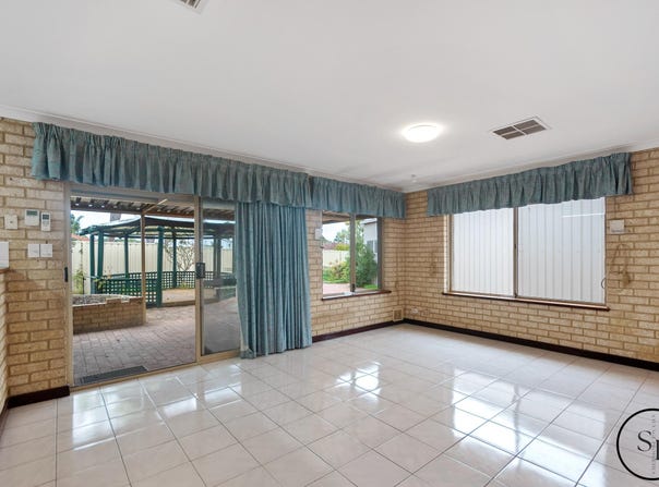 1 Ensay Place, Dudley Park, WA 6210