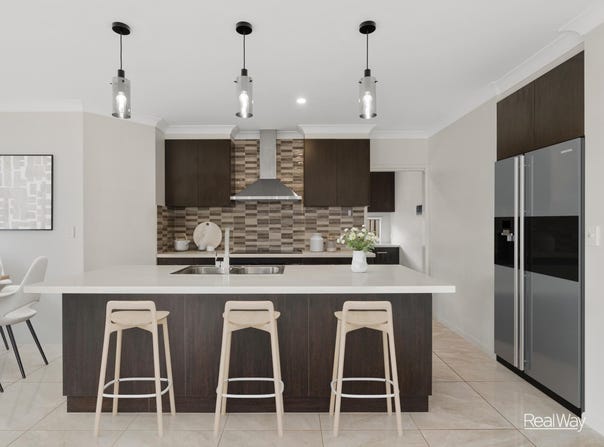 18 Rigby Avenue, Highfields, Qld 4352