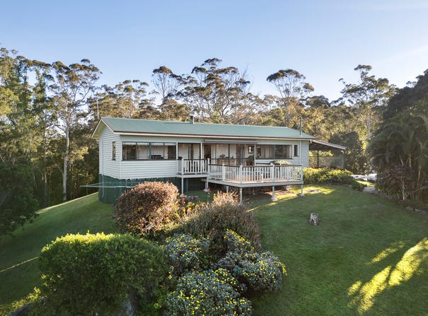 2003 Mount Nebo Road, Mount Nebo, Qld 4520