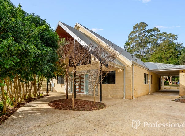 24 Stirling Road, Greenmount, WA 6056