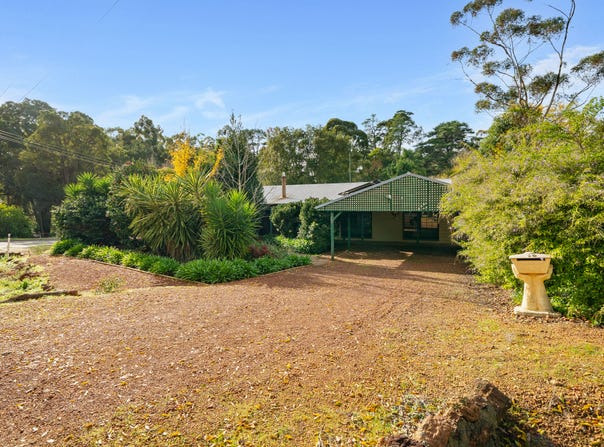 16 Harris Place, Jarrahdale, WA 6124