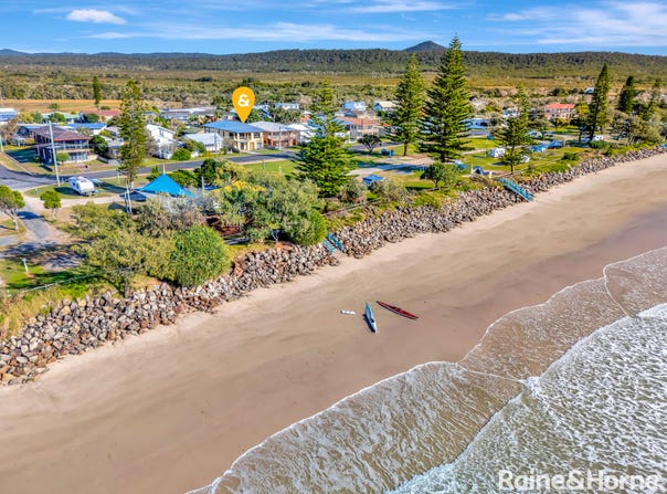 68 Ocean Road, Brooms Head, NSW 2463