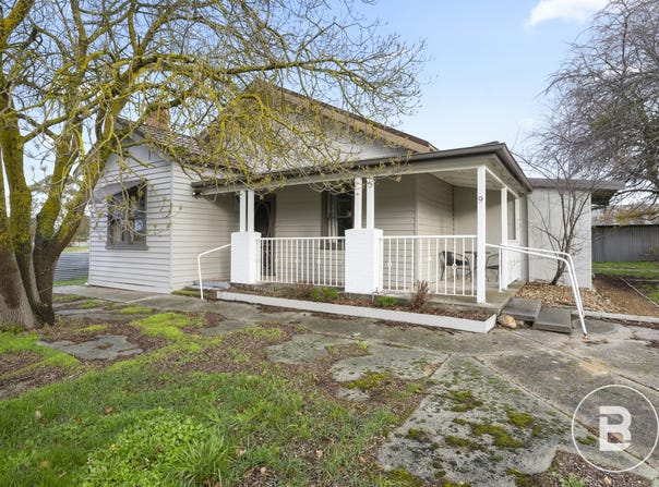 9 Pratt Street, Beaufort, Vic 3373