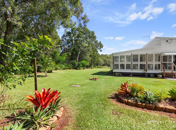1 Oasis Drive, Russell Island, Qld 4184