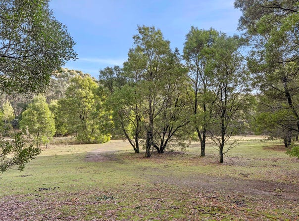 6 Mullens Road, Trentham, Vic 3458