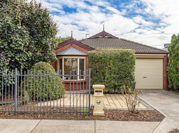 41 McInerney Avenue, Mitchell Park, SA 5043