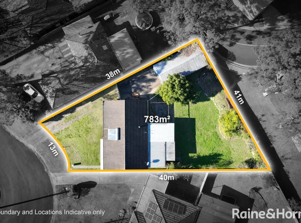32 Matthews Square, Ingleburn, NSW 2565