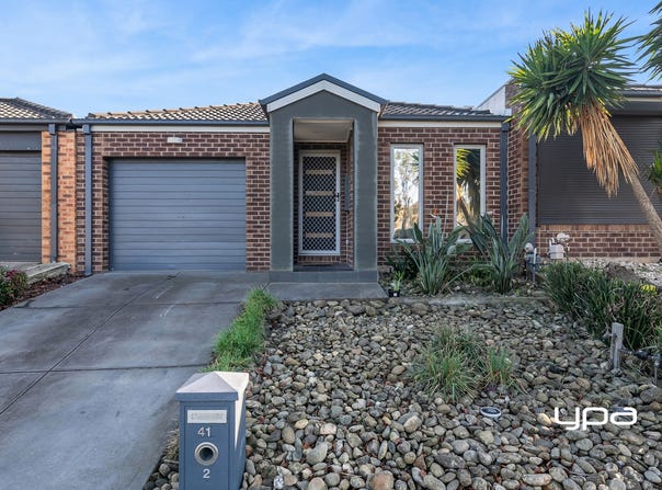 2/41 Baggygreen Street, Sunbury, Vic 3429