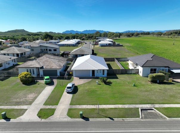 64 Soldiers Road, Bowen, Qld 4805