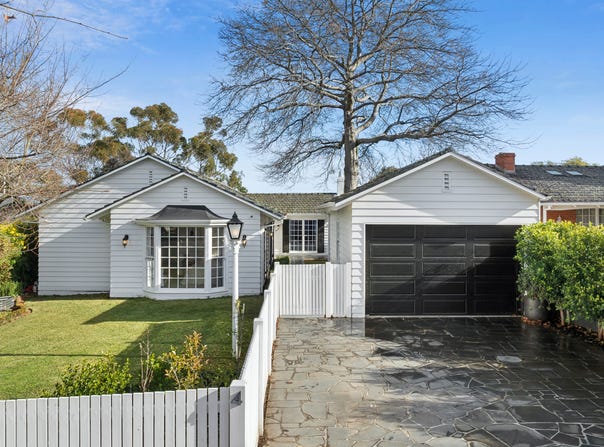 4 Windmill Street, Newtown, Vic 3220