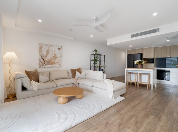 12/14 Alfred Street, Woody Point, Qld 4019