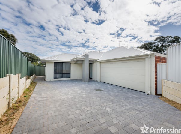 LOT 4/28 Peake Way, Medina, WA 6167