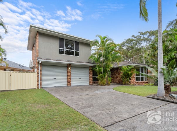 34 Wilson Street, Tuncurry, NSW 2428