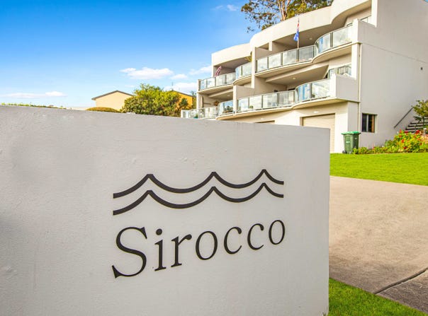 10/5 Crag Road, Batehaven, NSW 2536