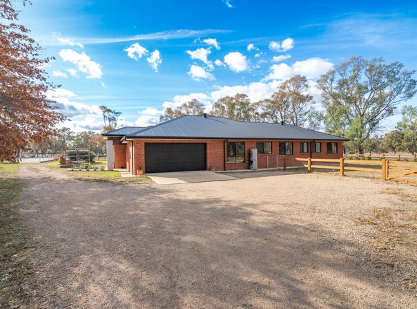 6 Huon Street, Gerogery, NSW 2642