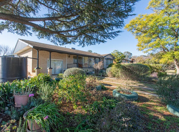 2 Kanangra Street, Cowra, NSW 2794