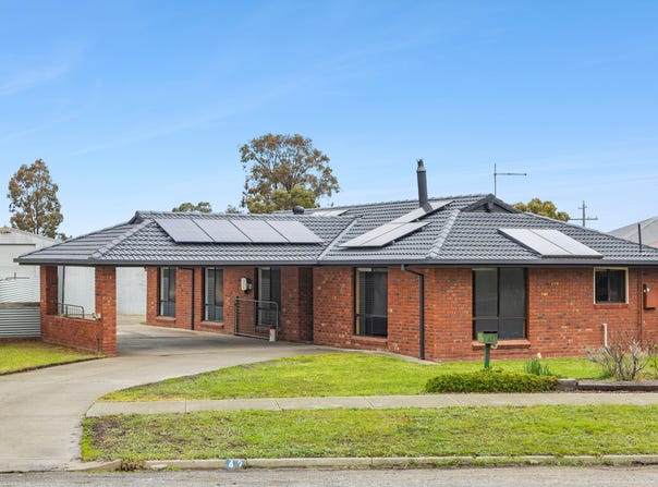 42 Talbot Road, Clunes, Vic 3370