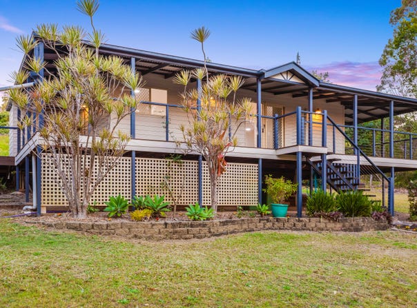 23 Plowman Road, Canina, Qld 4570
