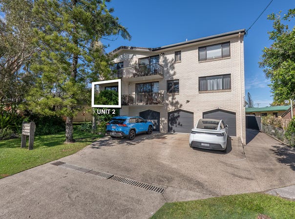 2/39 Goonawarra Drive, Mooloolaba, Qld 4557