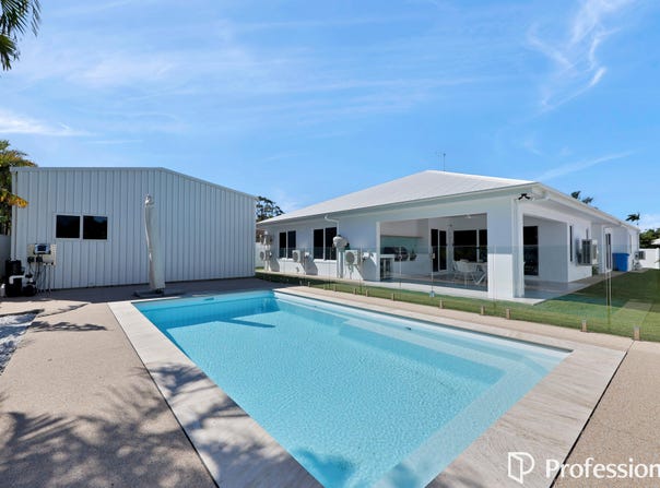 45 Pioneer Street, Glenella, Qld 4740