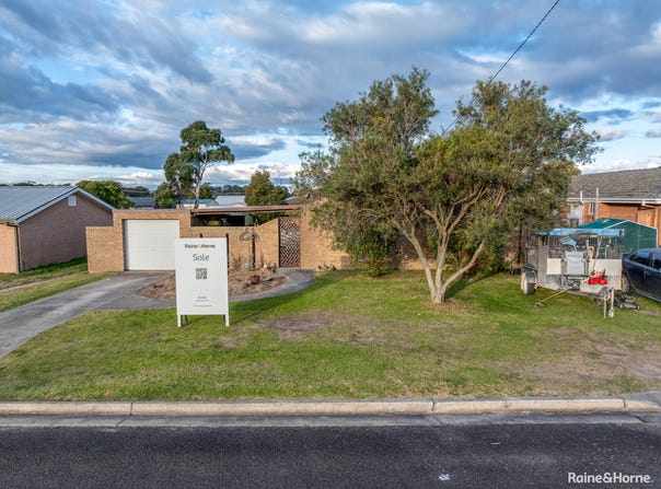 12 Loseby Avenue, Marulan, NSW 2579