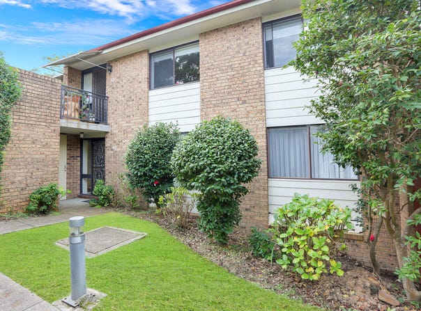 61 2 Kitchener Road, Cherrybrook, NSW 2126