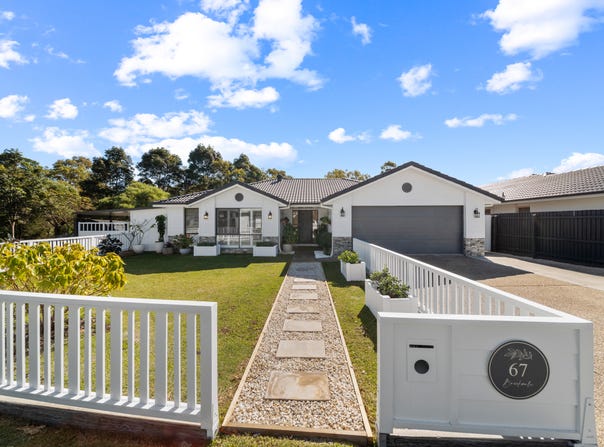 67 Brookvale Drive, Victoria Point, Qld 4165