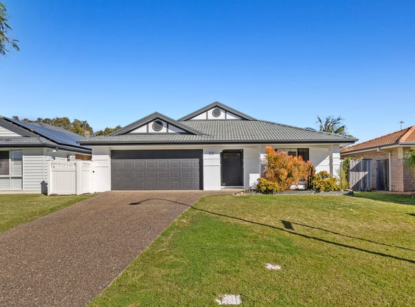 33 Kingfisher Circuit, Kingscliff, NSW 2487