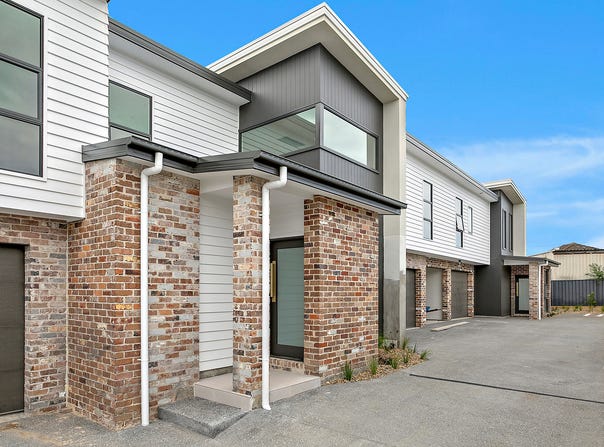 2/19 King Street, Lake Illawarra, NSW 2528