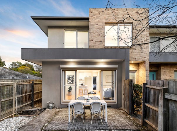 2/770A Whitehorse Road, Mont Albert, Vic 3127