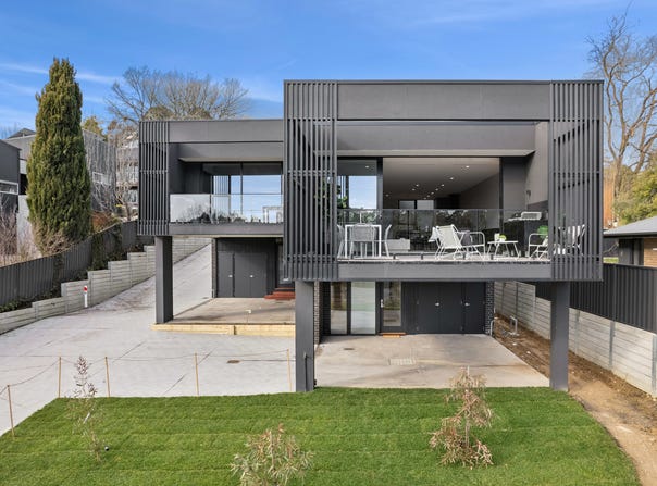 2/25 King Street, Daylesford, Vic 3460