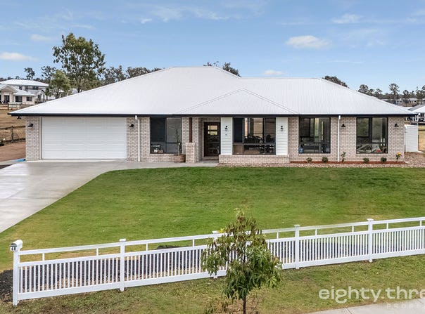 68 Stirling Drive, Kensington Grove, Qld 4341
