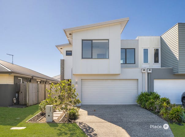 10 Buccaneer Street, Newport, Qld 4020