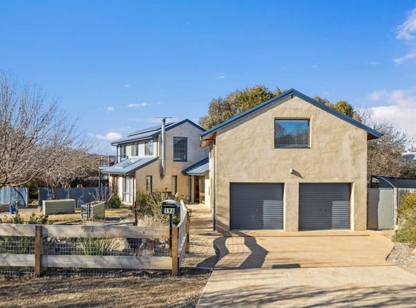 19 Roberson Street, Berridale, NSW 2628