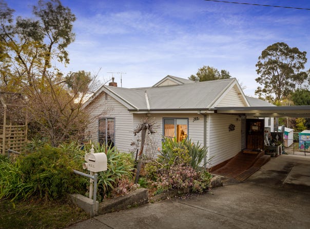 264 Walsh Street, East Albury, NSW 2640