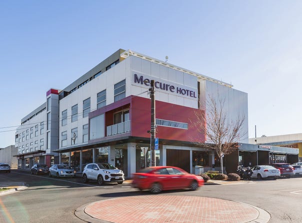 Mercure Hotel, 23 Mason Street, Warragul, Vic 3820