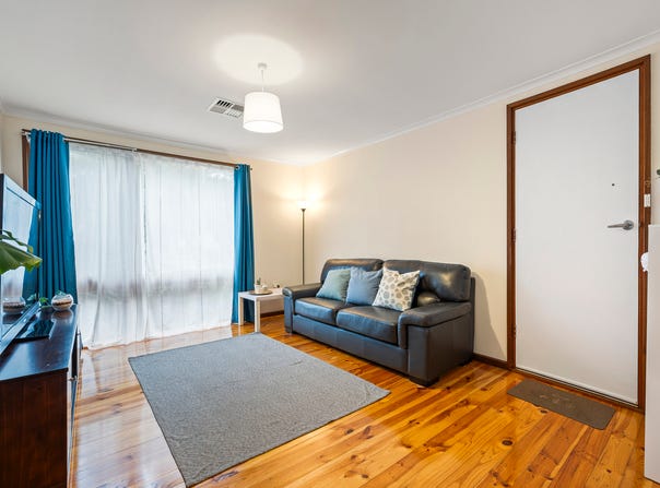 21 Blackburn Road, Elizabeth East, SA 5112