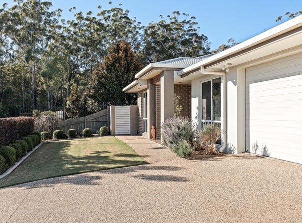 6 Thorley Court, Middle Ridge, Qld 4350