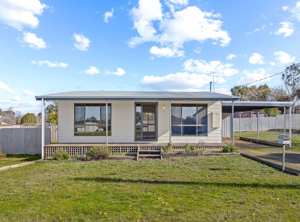 1 Dean Street, Ararat, Vic 3377