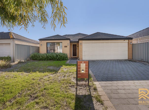 6 Blacksmith Street, Queens Park, WA 6107