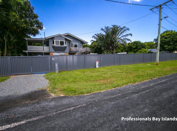 10 Citron Street, Macleay Island, Qld 4184