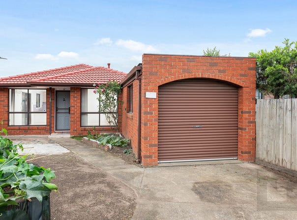 2/29 Kiparra Close, St Albans, Vic 3021
