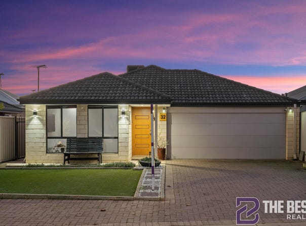 32 Marloo Street, Wattle Grove, WA 6107