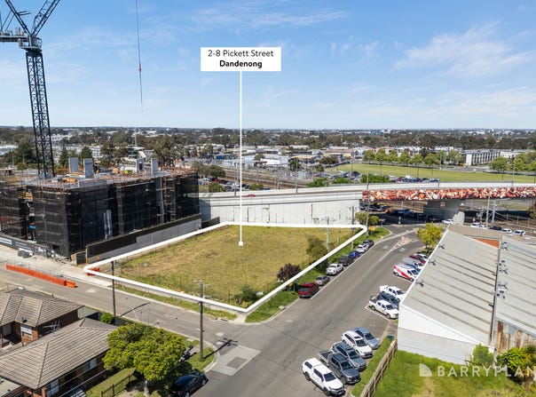 2-8/ Pickett Street, Dandenong, Vic 3175