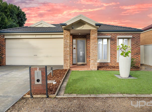 2 Sharrock Close, Caroline Springs, Vic 3023