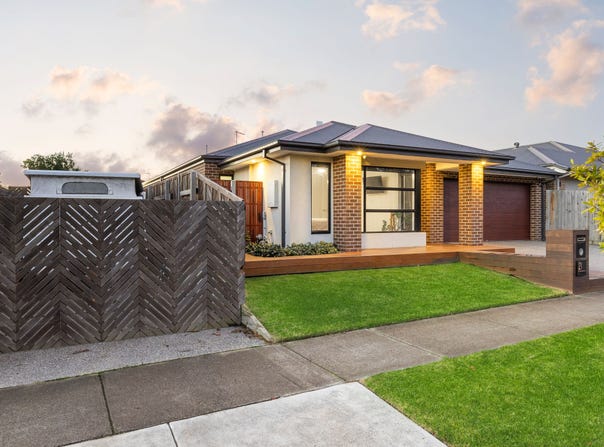21 Pienza Way, Leopold, Vic 3224