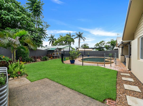 185 Robert Road, Bentley Park, Qld 4869