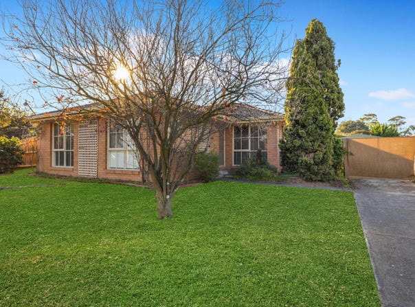 21 Broadhurst Road, Pakenham, Vic 3810