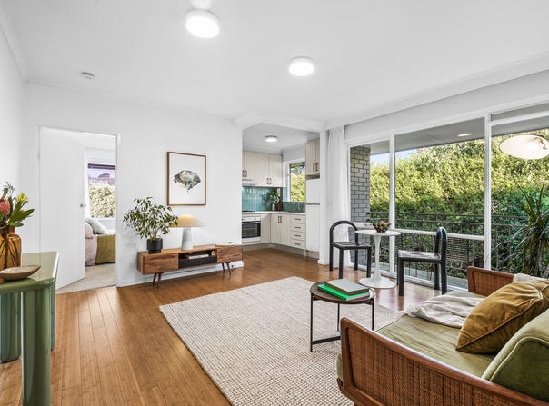 8/30 Urquhart Street, Northcote, Vic 3070
