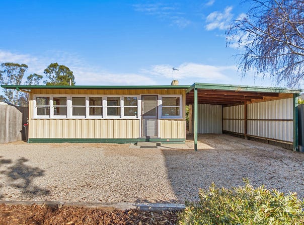 16A Fitzroy Street, Stratford, Vic 3862